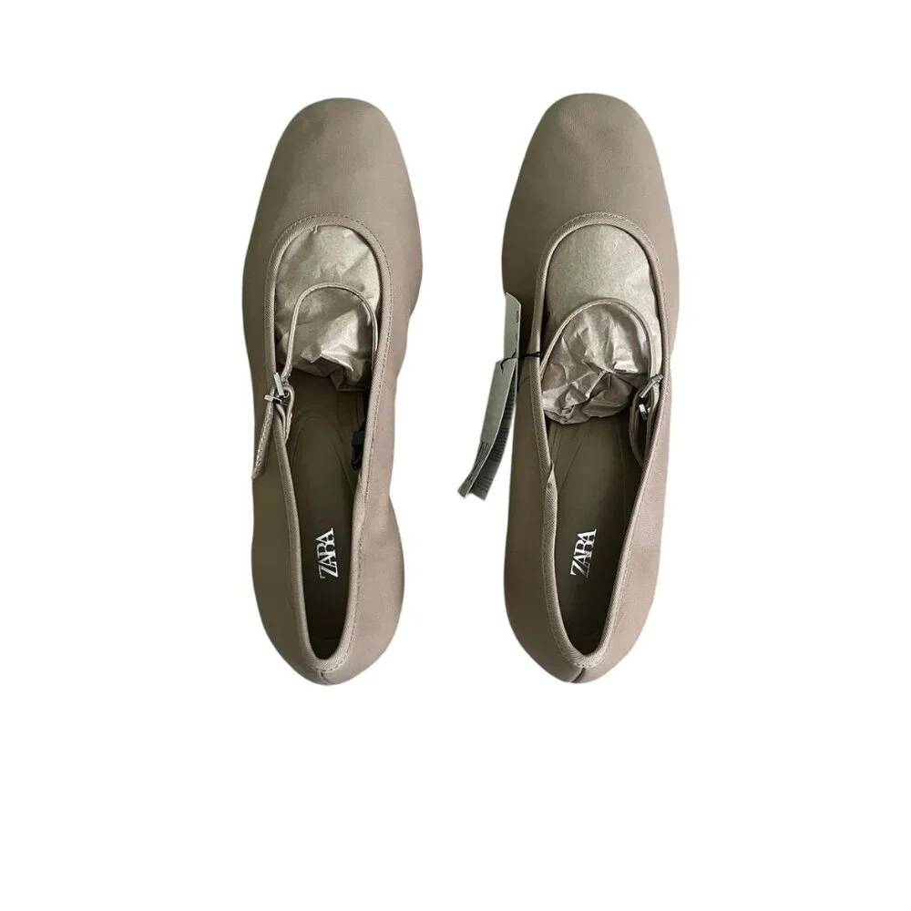 Zara Leather Beige Brown Pumps Mary Jane Style Size 10 Block Heel, Buckled Strap